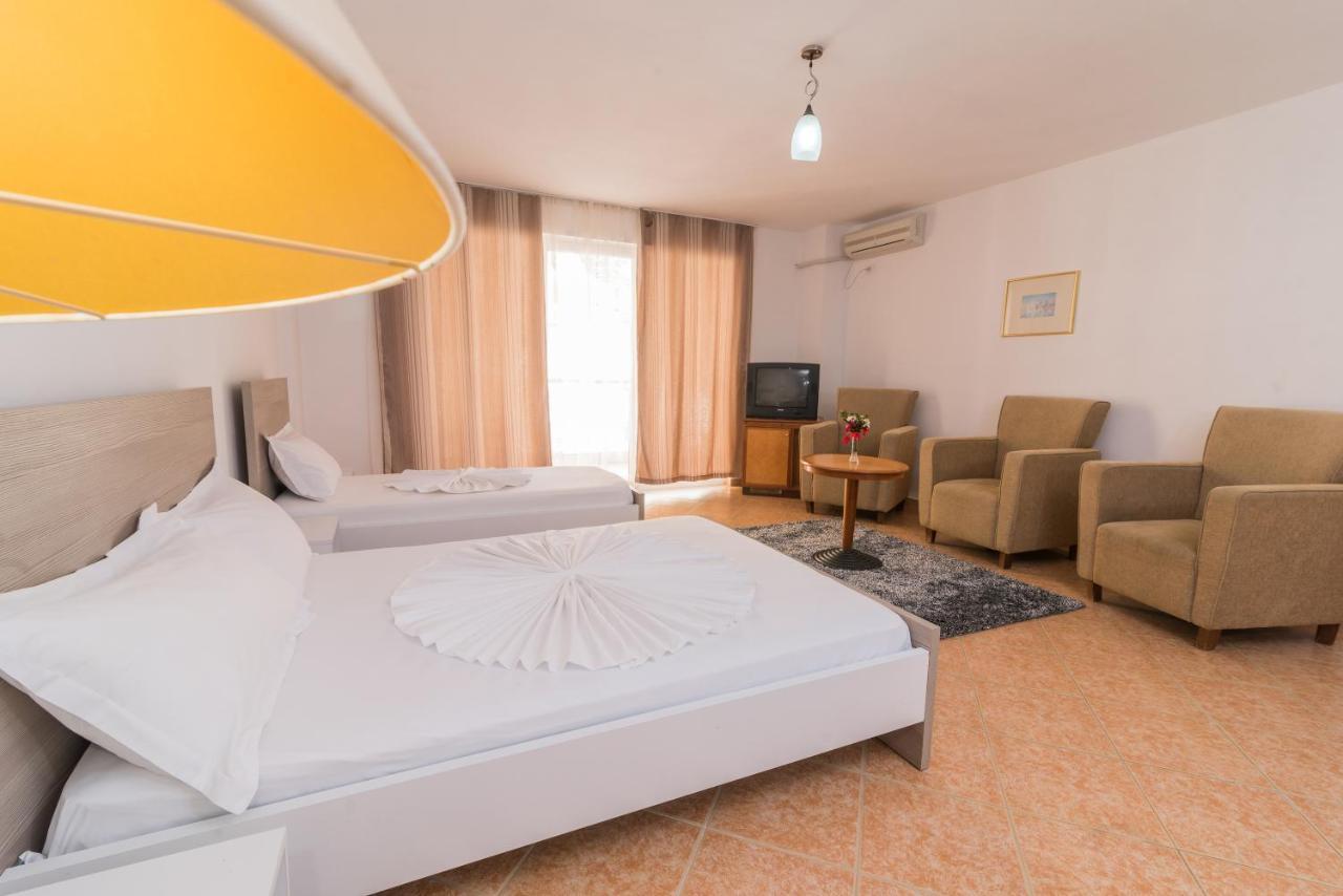 Rafaelo Resort Shëngjin Eksteriør bilde
